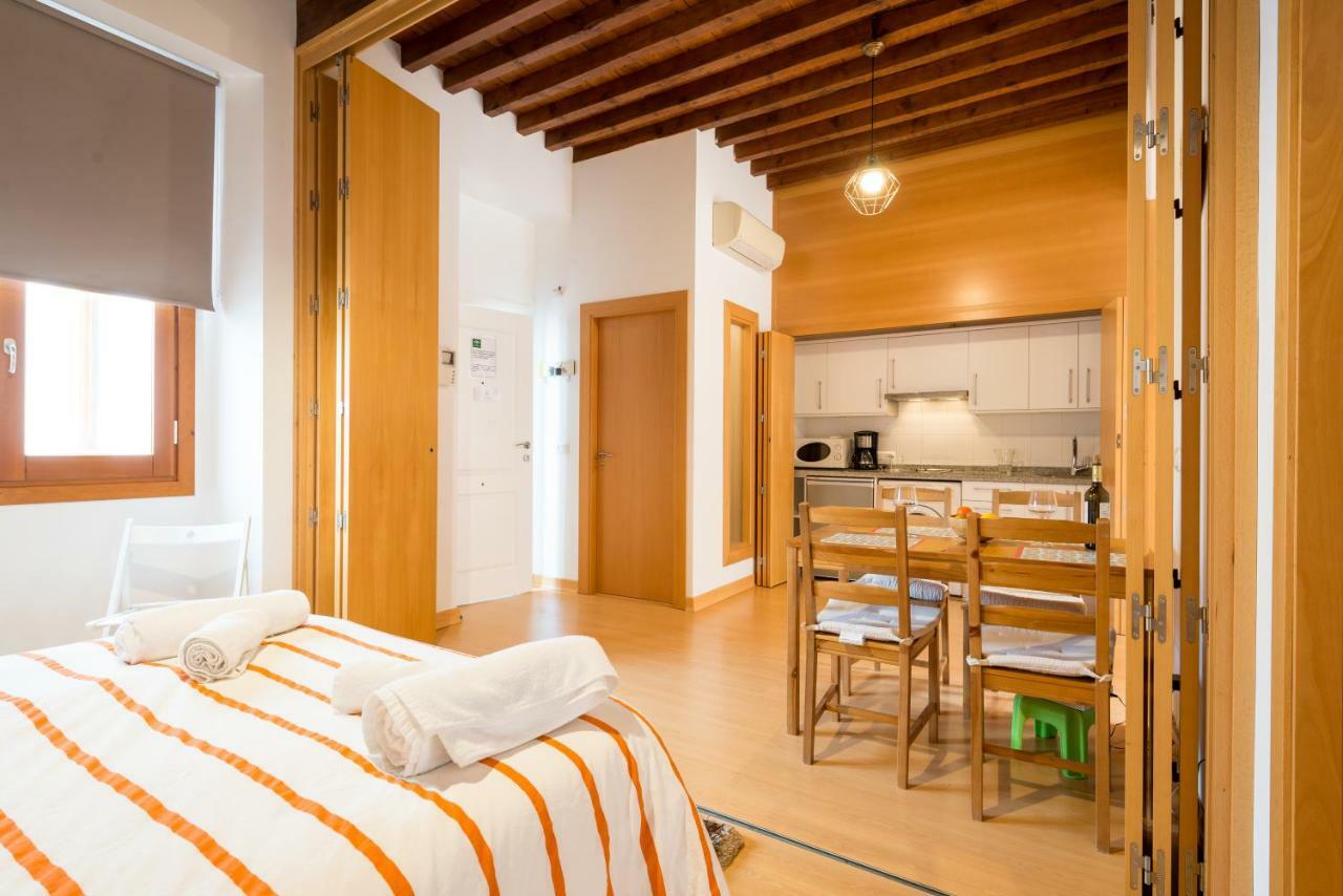 A Dos Pasos De Todo Apartment Malaga Exterior photo